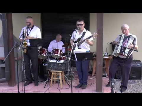 Wspaniała kapela Łukasza Adamskiego!