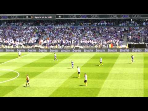 RSCA-Lokeren: 2013-2014: Celebration after the goal of Mitrovic