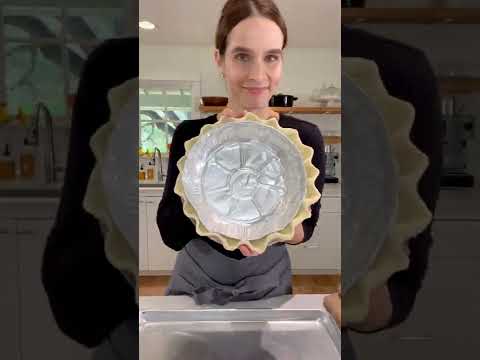 QUICK TIPS & TRICKS FOR BLIND BAKING PIE CRUST 🥧