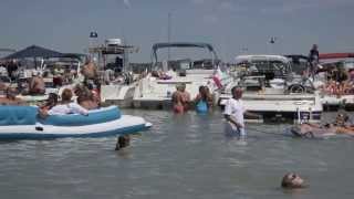 preview picture of video 'Charlevoix Aquapalooza 2013'