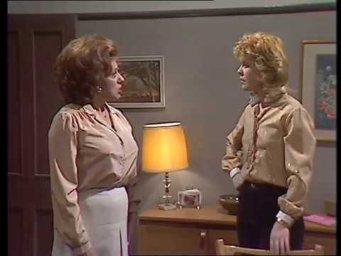 Elsie Tanner slaps Suzie Birchall (27 June 1983)