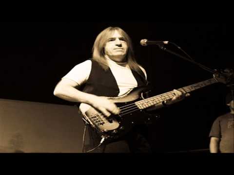 David Bowie's Former Bassist Trevor Bolder Dies at 62