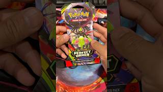 I WASN’T EXPECTING THIS FROM 1 PACK 😳 #pokemon #pokemoncards #pokemontcg