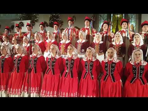 Kaniorowcy u św. Rodziny - wspólne kolędowanie