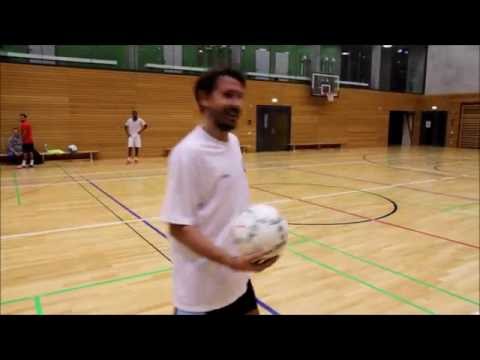 US Esch - Bola na Trave