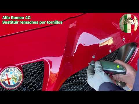 Alfa Romeo 4C Quitar remaches del soporte de matrícula y mejorar la sujeción.