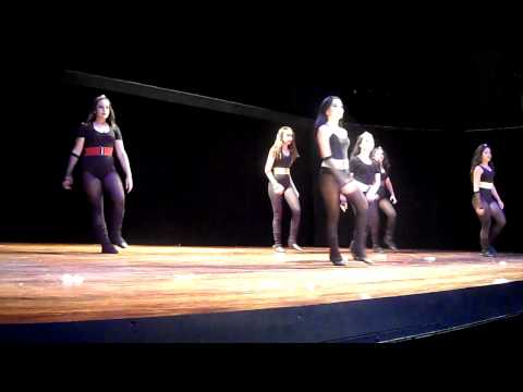 "CIA PAULA ARANHA" JAZZ - Hush Hush