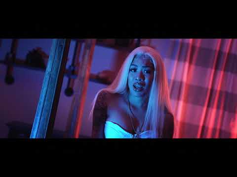 Twy ft Gulila Lopez - Fake News (Official Music Video)