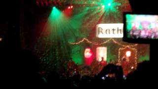 [Clip of] Mighty Mighty Bosstones covering Dogmatics&#39; XMas Time, HOB-Boston