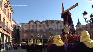 preview picture of video 'Procesión del Encuentro - Viernes Santo, Semana Santa Benavente'