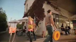 Commercial for Bendigo Bank with music by Her Space Holiday