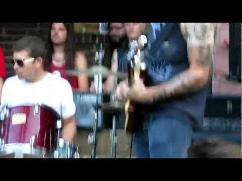 Mud City Manglers - Skull Fest 2012 (Beer Fight Part Two)