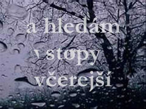 lásko voníš deštěm