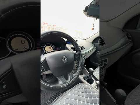 фото renault megane iii 0