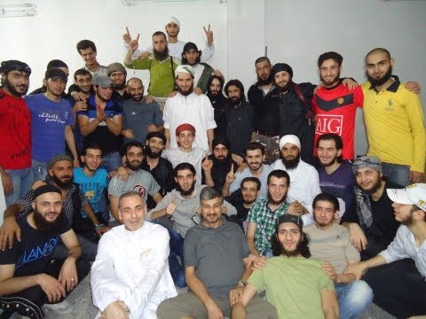 سهرة ثورية في منطقة حمص القديمة في مدينة حمص