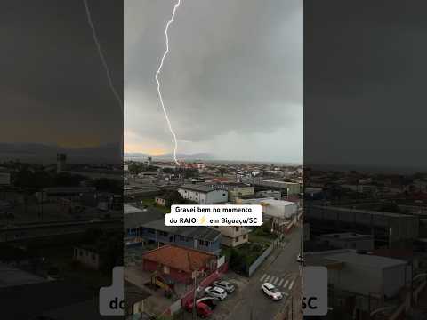 Raio ⚡️ caindo em Biguaçu/SC #raios #chuva #tempestade
