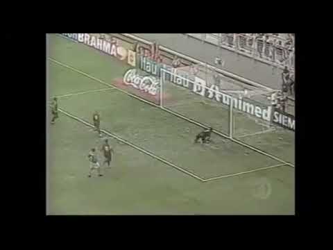 Alex Mineiro (Atlético-PR) - 17/11/2002 - Atlético-PR 4x0 Juventude - 1 gol