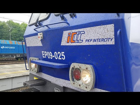 Czołowe zderzenie #EP09 z ... widok na #cabview i #Opocznianka