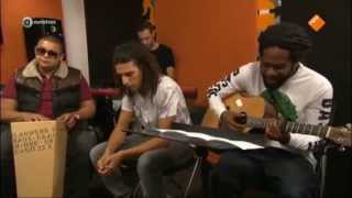 Ali B ft. Fit - Zwart Wit. Ali B op volle toeren