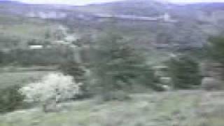 preview picture of video 'Treno sloveno sul tornante di Hrastovlje pochi km prima di Koper/Capodistria'