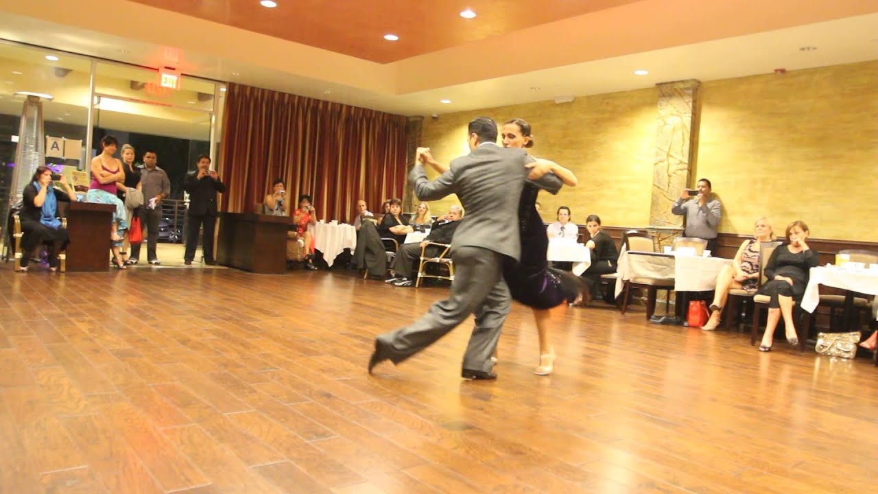 Laila & Leandro Oliver -Milonga Los Amigos  04.13.