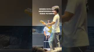 Download lagu Aishameglio, sang putri Duta menjadi backing vokal Sheila On 7 saat tampil di SwaraPrambanan semalam mp3