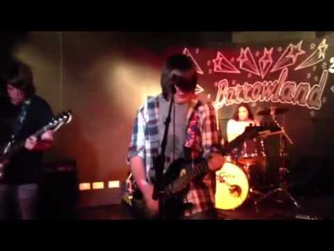 Navras live at barrowlands part 1