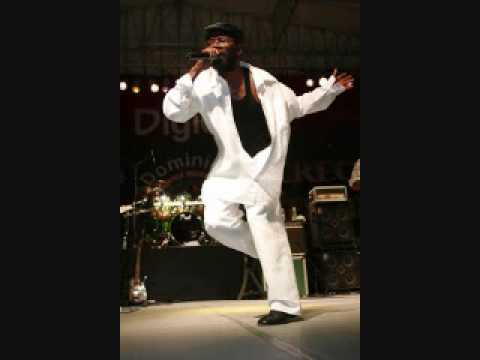 Beres Hammond- Putting up a resistance