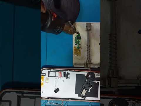 How to turn off headphone mode on android.  #phonerepair#viral #shorts