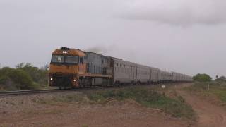 preview picture of video 'Grubby NR on The Ghan : Australian trains and railroads'