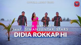 Download lagu Nia Daniaty Feat Simanjuntak Stars - Didia Rokkap Hi mp3