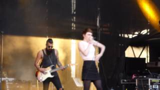 Chloe Howl - Disappointed - Muzeon - 06.09.14