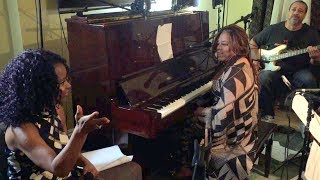 Valerie SImpson sings It&#39;s My House