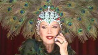 Con dos camas vacías (Videoclip)