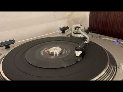 Elvis Presley “Heartbreak Hotel” “1956”