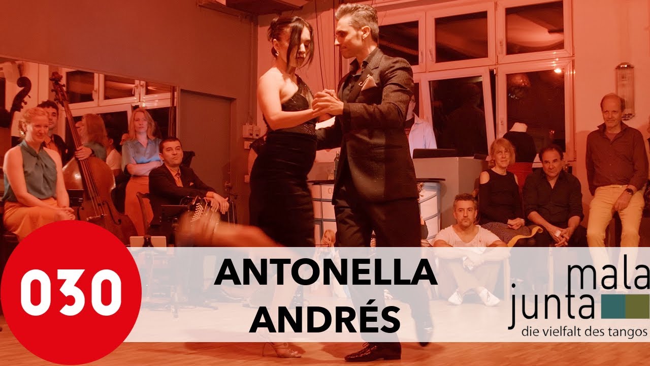 Video thumbnail for Antonella Terrazas and Andres Sautel – Cabeza de novia