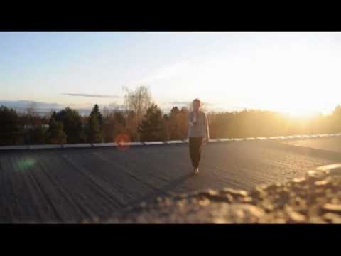 New INSANE Dubstep Dancer 2011