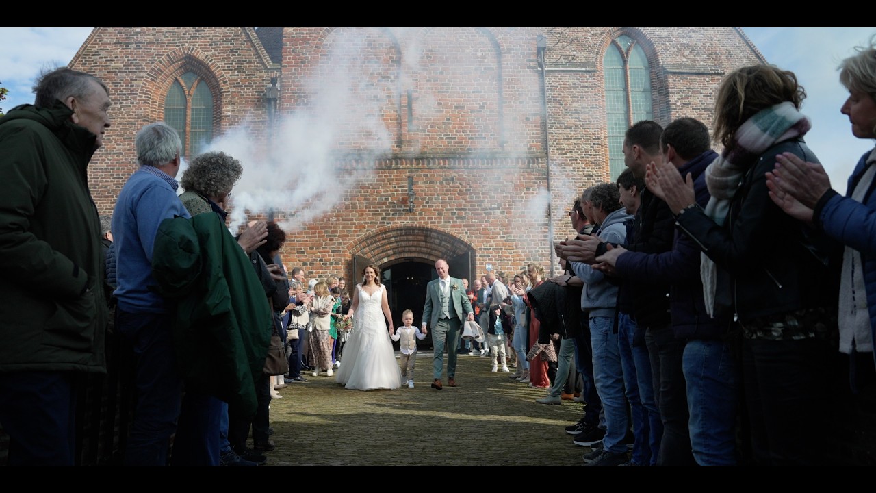 Klik om video te laden en af te spelen