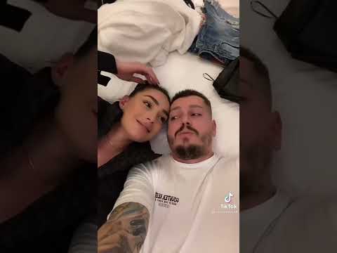 Elgit Doda dhe Klea Huta #showbiz  3 Shkurt 2022