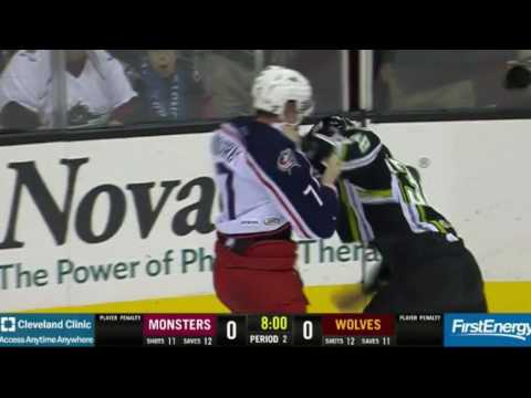 Gus Young vs Nick Moutrey