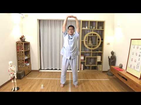 12 Min. – Morgendliche Tai Chi-Aufwärmübung mit Meister Ping Wu