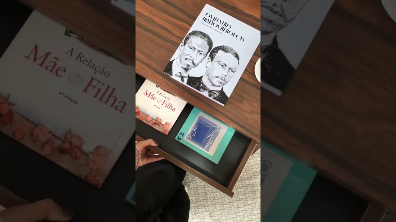 Thumbnail do vídeo - Escrivaninha Veneza - Branco