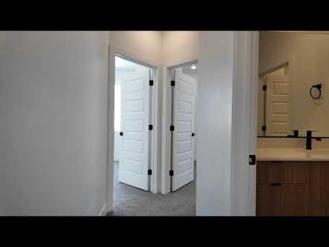 1943 W 250 S property video