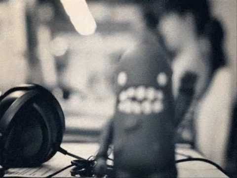 [Mister_X_05]_-_A2_Nko_Utf  THUMBS UP FOR AWESOME FREETEKNO!!!