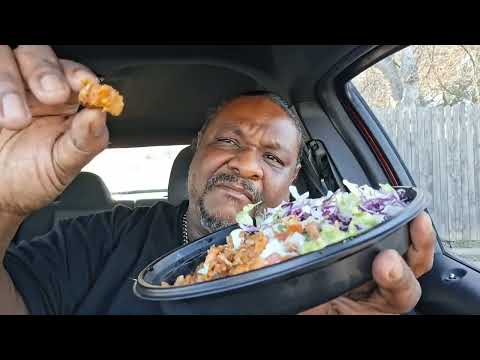 Cantina Chicken Bowl from Taco Bell 🔔 let's go get it 