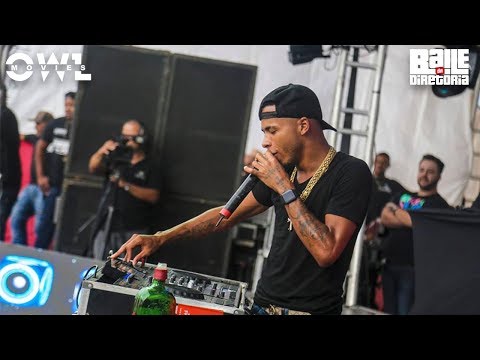 DJ Rennan da Penha no Baile da Diretoria