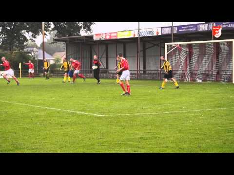 voetbalwedstrijd Rood-Wit 6 - NSV 3