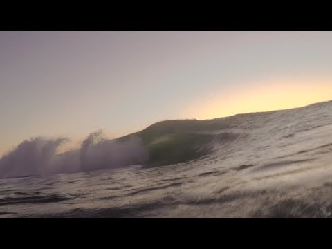 Heaviest 1ft wave you'll ever see!