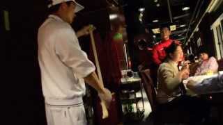 preview picture of video 'Kung Fu Noodles (HaiDiLao).m4v'