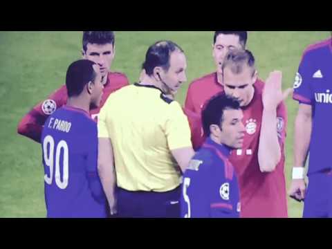 Badstuber Rote Karte - Bayern Olympiakos 3-0 2015 Bayern Munich vs Olympiacos Red Card